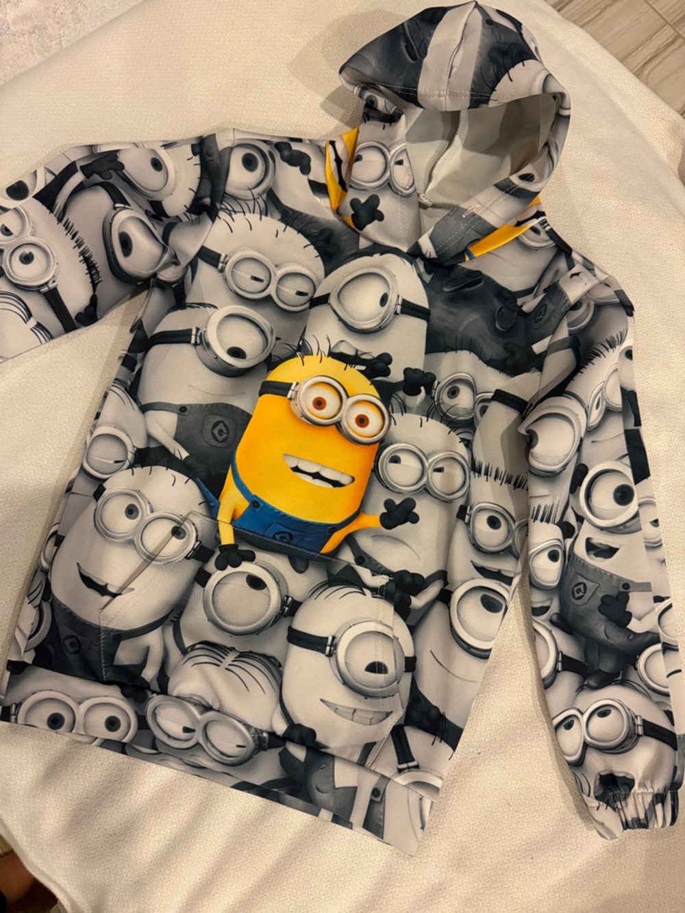 Minions Kids' Hooded Sweatshirt - Yellow Graphic Front